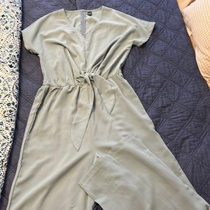 Cute jumper for summer time